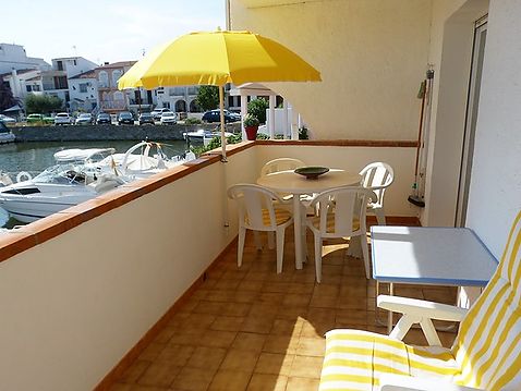 Appartement sur la Marina dans un cadre pittoresque avec terrasse de 12 m2