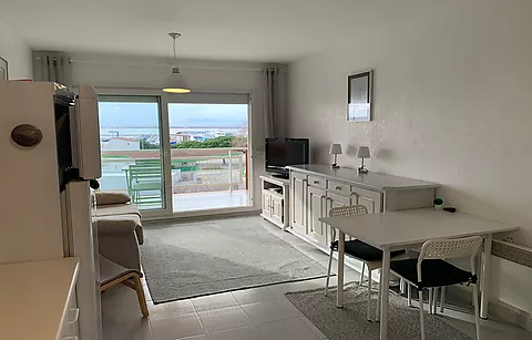 Wunderschöne Ferienwohnung 200 m vom Strand entfernt mit touristischer Lizenz