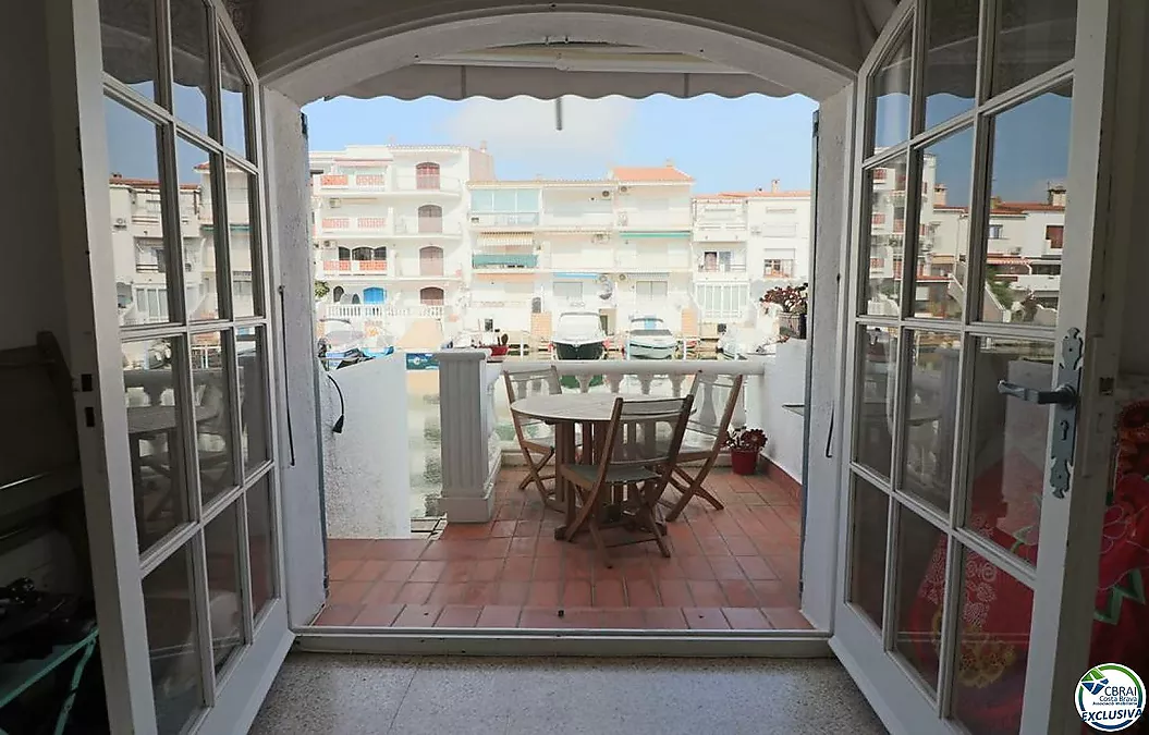 Casa adossada amb amarratge privat 10mx3m a Porto Fino, Empuriabrava