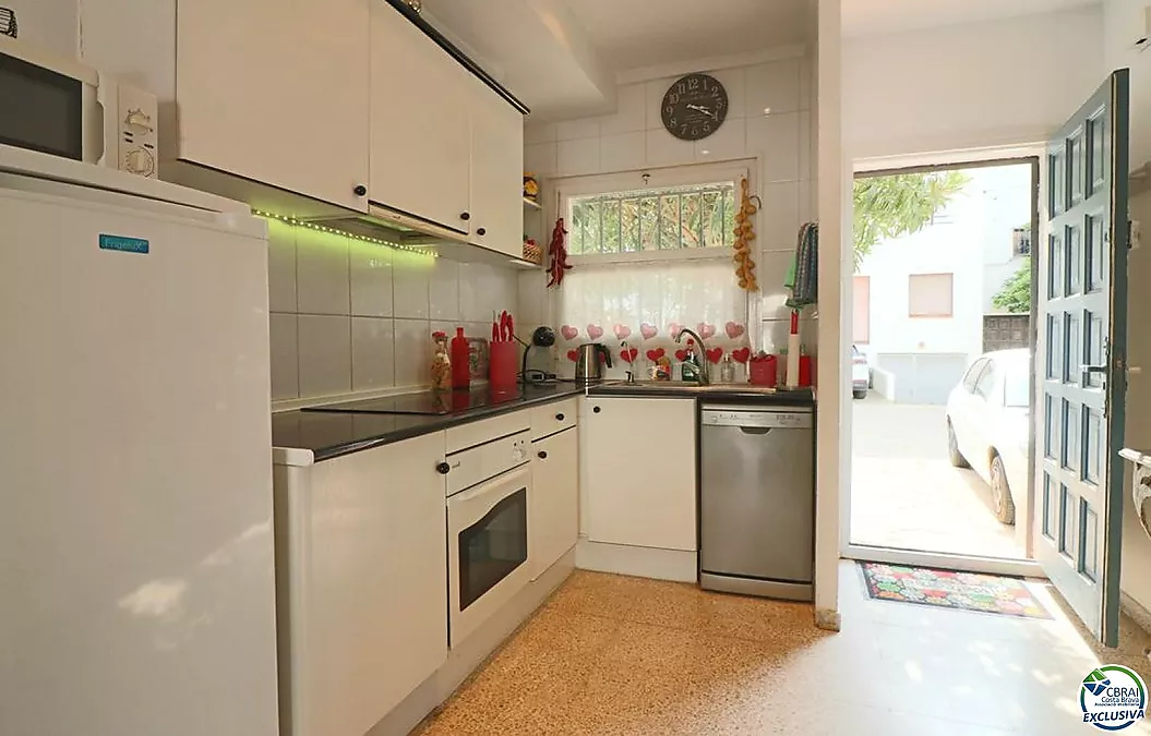 Casa adossada amb amarratge privat 10mx3m a Porto Fino, Empuriabrava