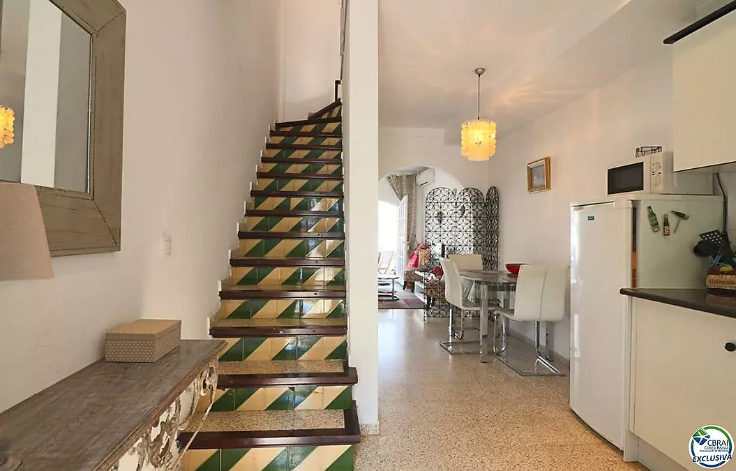 Casa adossada amb amarratge privat 10mx3m a Porto Fino, Empuriabrava