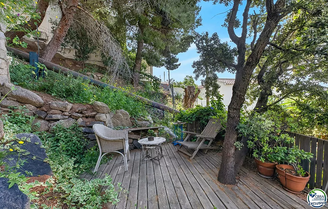 SEA VIEW VILLA IN CANYELLES: PRIVACY, NATURAL LIGHT AND THE MEDITERRANEAN TAKING CENTER STAGE