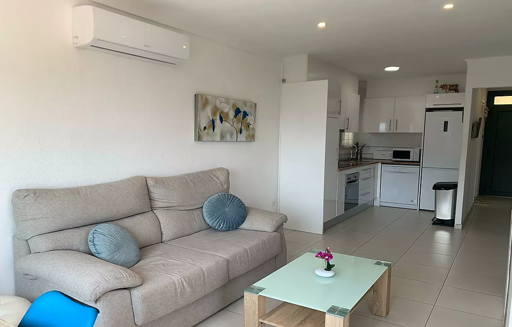 TRÈS BEL APPARTEMENT VUE MER A L ALMADRAVA ROSAS