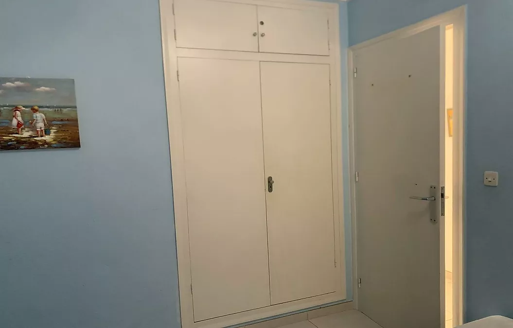 TRÈS BEL APPARTEMENT VUE MER A L ALMADRAVA ROSAS