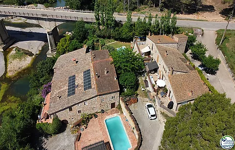 Exclusive Historic Estate in Alt Empordà with 7 Residences, Rural Tourism Licence and Established Profitability