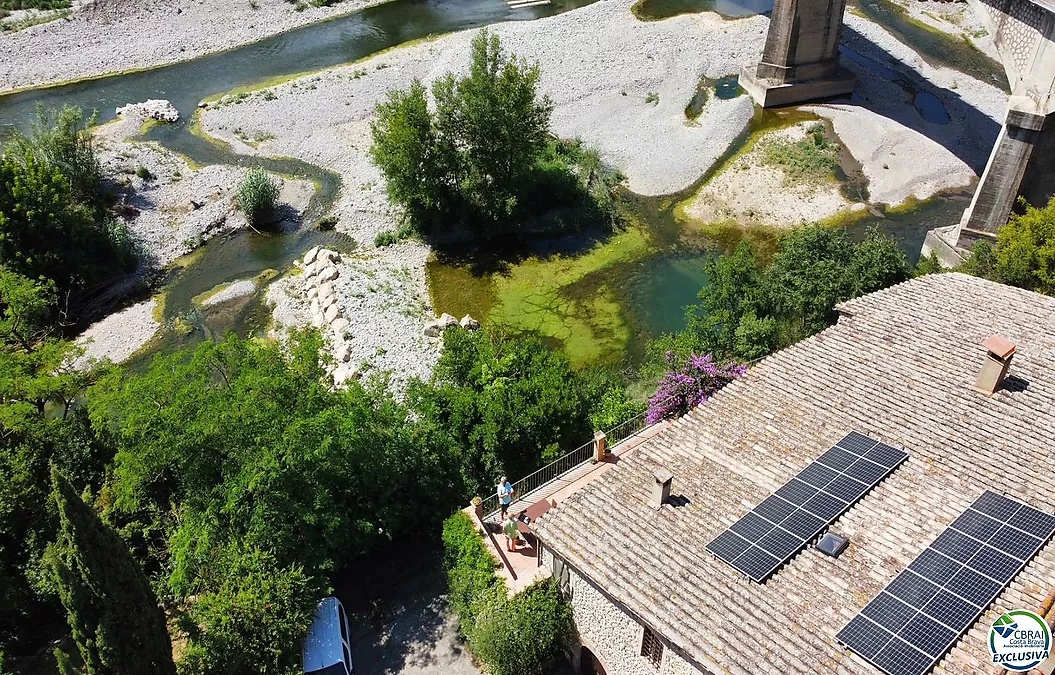 Exclusive Historic Estate in Alt Empordà with 7 Residences, Rural Tourism Licence and Established Profitability
