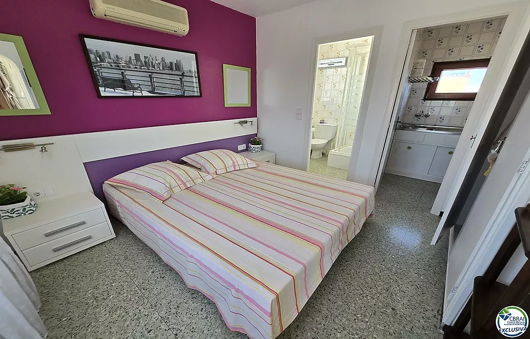 Haus mit Pool und Touristenlizenz – Ortsteil Peni