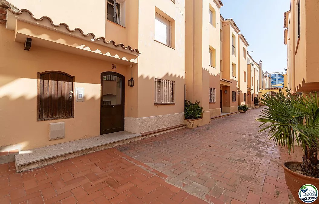 Apartament al centre d'Empuriabrava - Gran Reserva