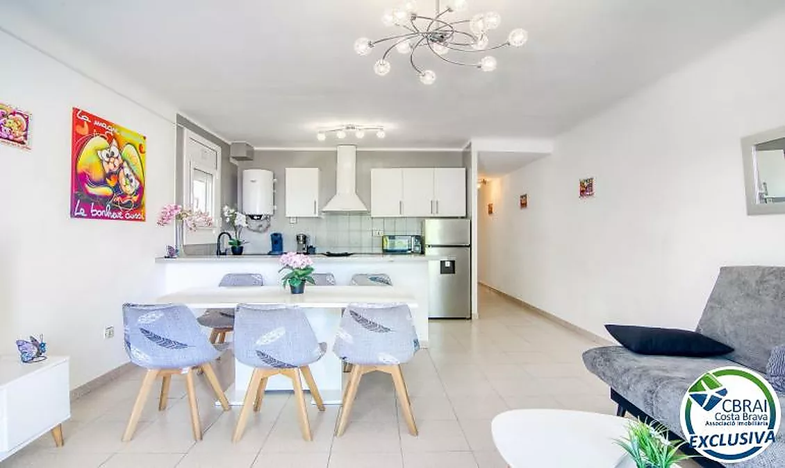 Appartement avec grande terrasse et vue sur la mer à Puig Rom, Roses