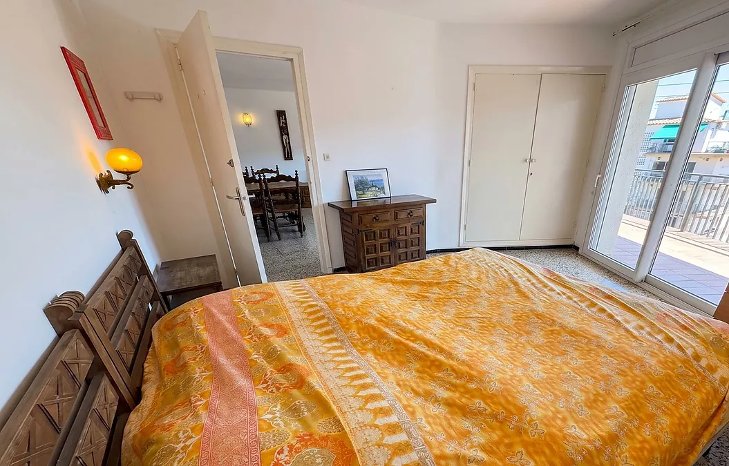 Helle Wohnung mit Terrasse — Oberste Etage, Santa Margarita, Roses