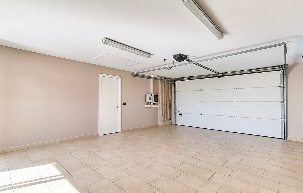 Designvilla mit Pool und spektakulärem Blick auf die Bucht von Roses – Palau-saverdera