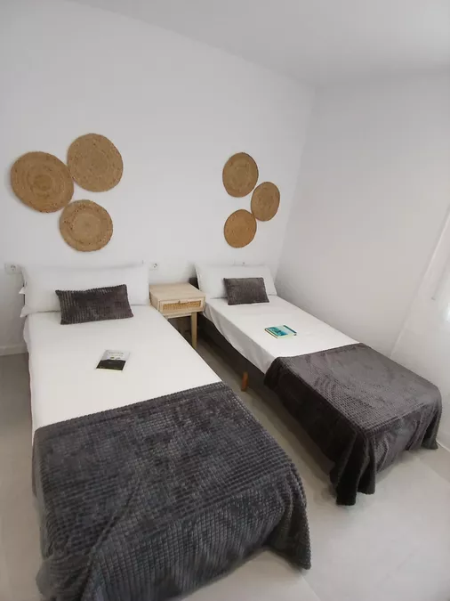 A la venda: un encantador pis al cor d'Empuriabrava, a la Costa Brava, amb 2 habitacions, totalment renovat.