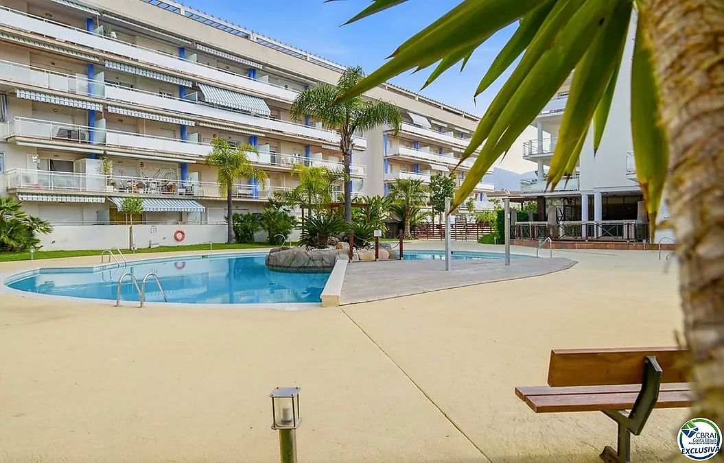 Attique 61 m², avec 60 m² de terrasses-solarium, LICENCE TOURISTI..