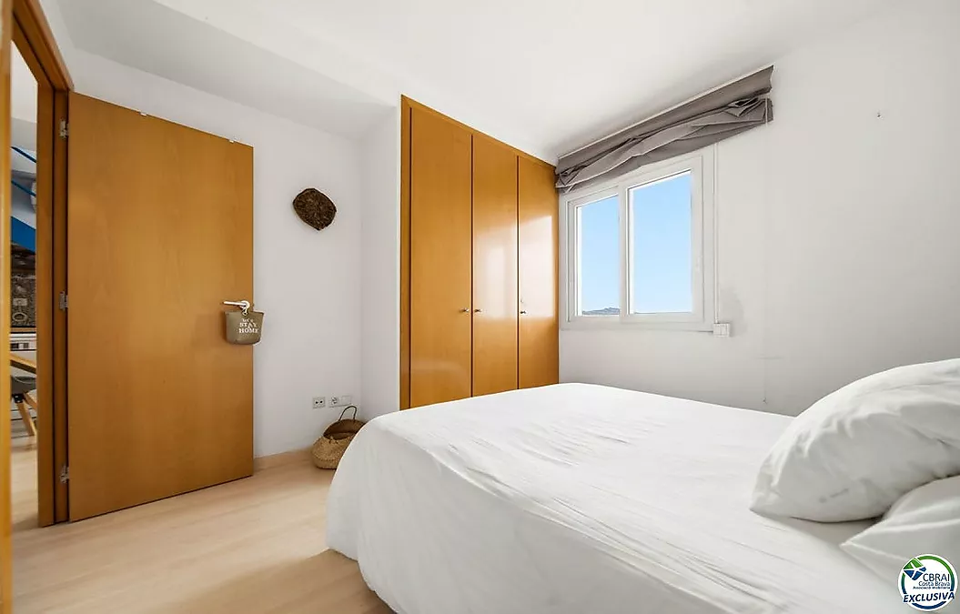 Attique 61 m², avec 60 m² de terrasses-solarium, LICENCE TOURISTI..