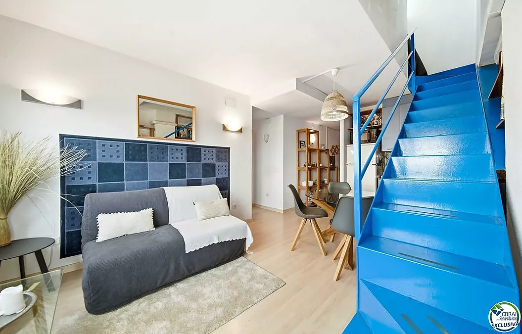 Attique 61 m², avec 60 m² de terrasses-solarium, LICENCE TOURISTI..