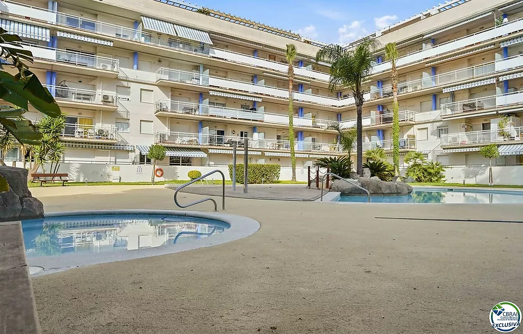 Attique 61 m², avec 60 m² de terrasses-solarium, LICENCE TOURISTI..