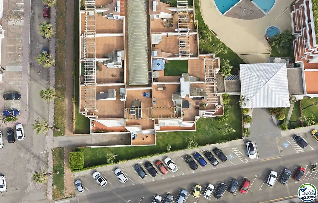 Attique 61 m², avec 60 m² de terrasses-solarium, LICENCE TOURISTI..