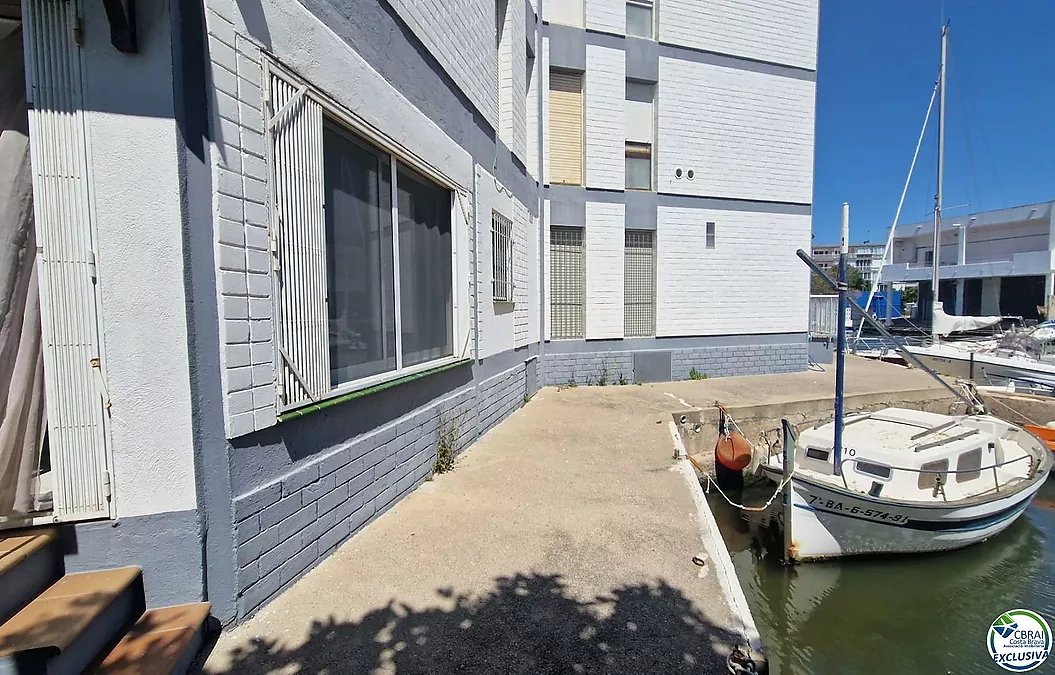 3-Zimmer-Wohnung mit Gemeinschafts-Bootsliegeplatz