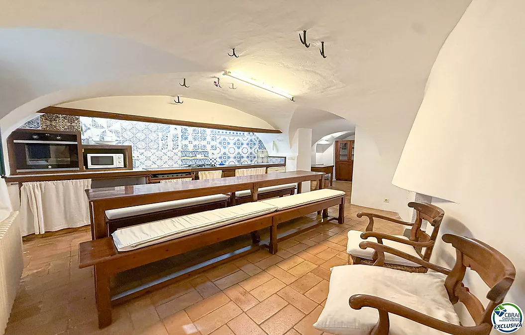 House for sale in Espolla