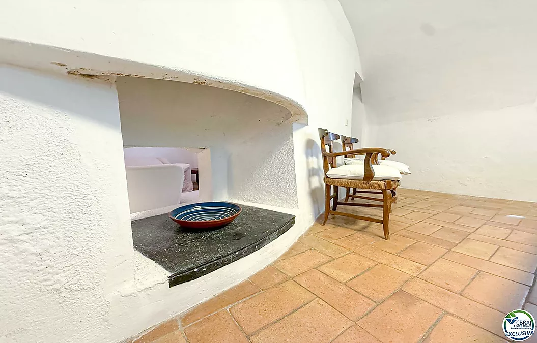 House for sale in Espolla