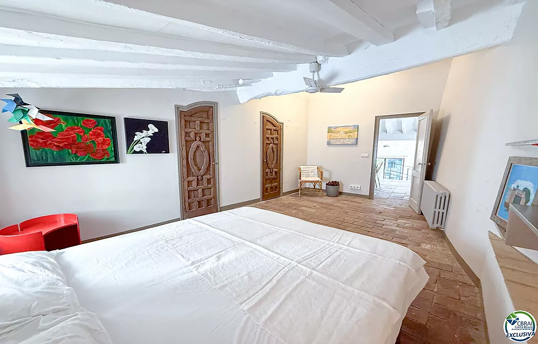 House for sale in Espolla