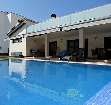 Santa Margarita preciosa villa recentment renovada amb amarre de 24m