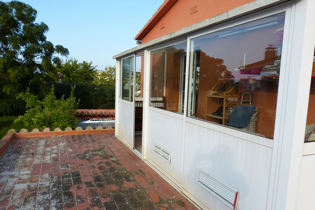 House with appartement  in Ampuriabrava near the beach  in Requesens for sale