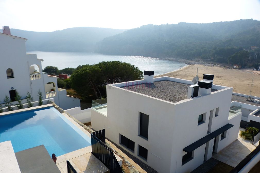 New build house in Cala Montgó