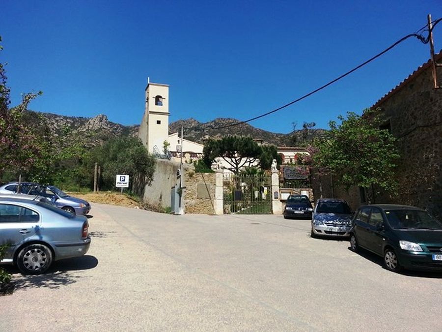 For sale rustic property with two houses in Palau Saverdera, Costa Brava
