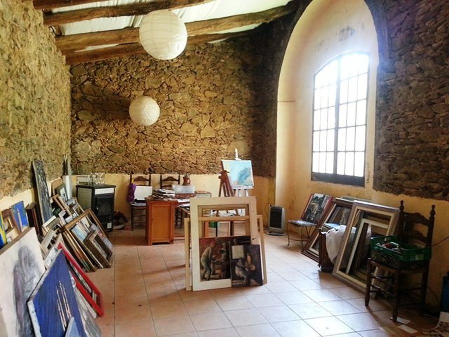 Es ven Finca rústica amb dues cases a Palau Saverdera, Costa Brava