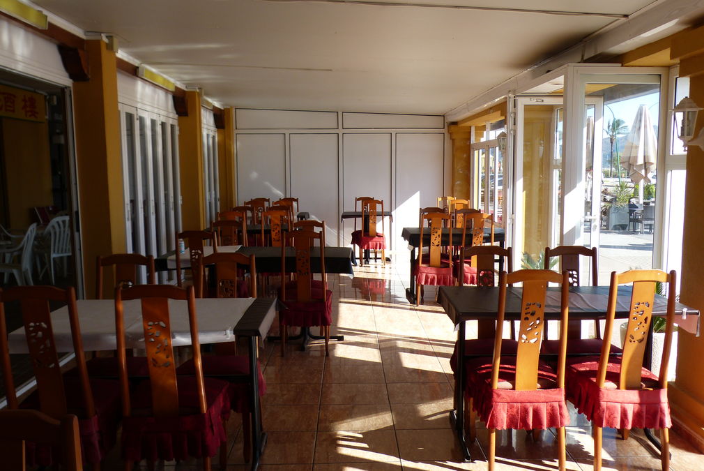 Restaurant furnished 50 m from the beach is offered for sale.