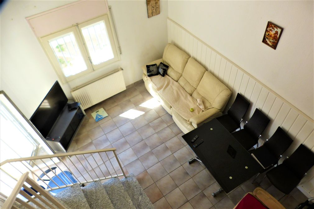 Holiday home in ideal quiet location close to centre / beach and to the nature park all only 5 min. with parking.
