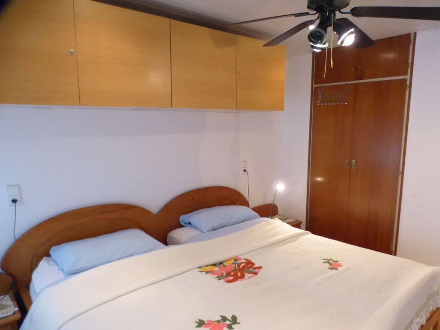 Apartamento de vacaciones en venta en la Costa brava en Empuriabrava directamente enfrente del mar.