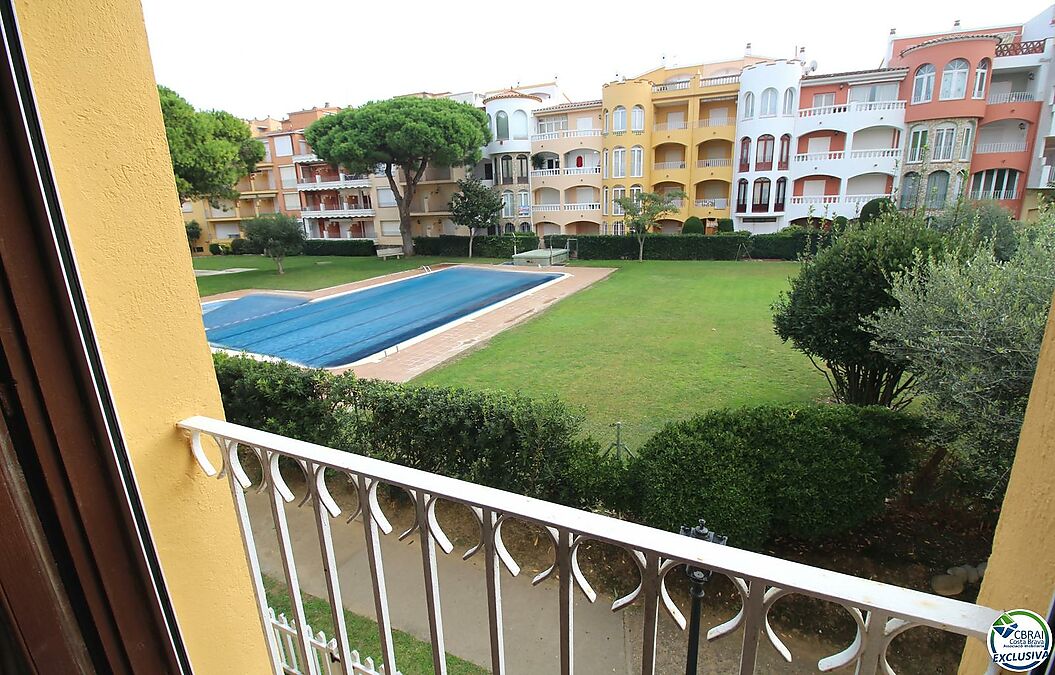 GRAN RESERVA  Apartment with community pool and gardens