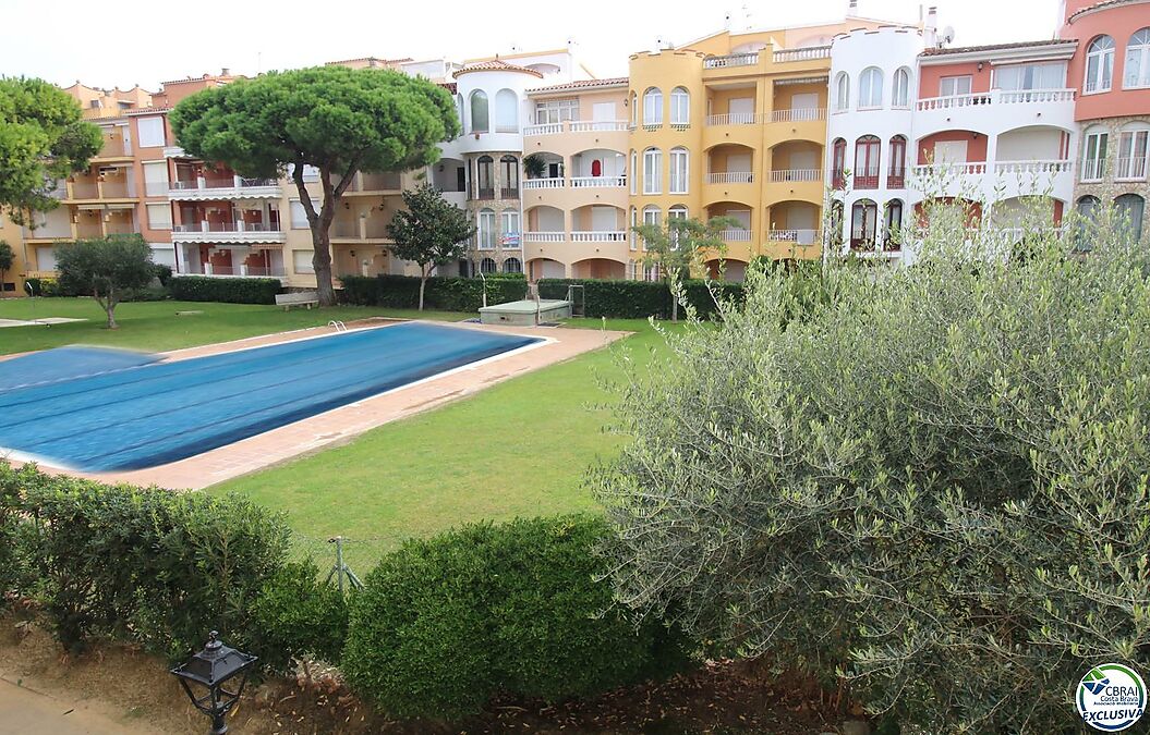 GRAN RESERVA  Apartment with community pool and gardens