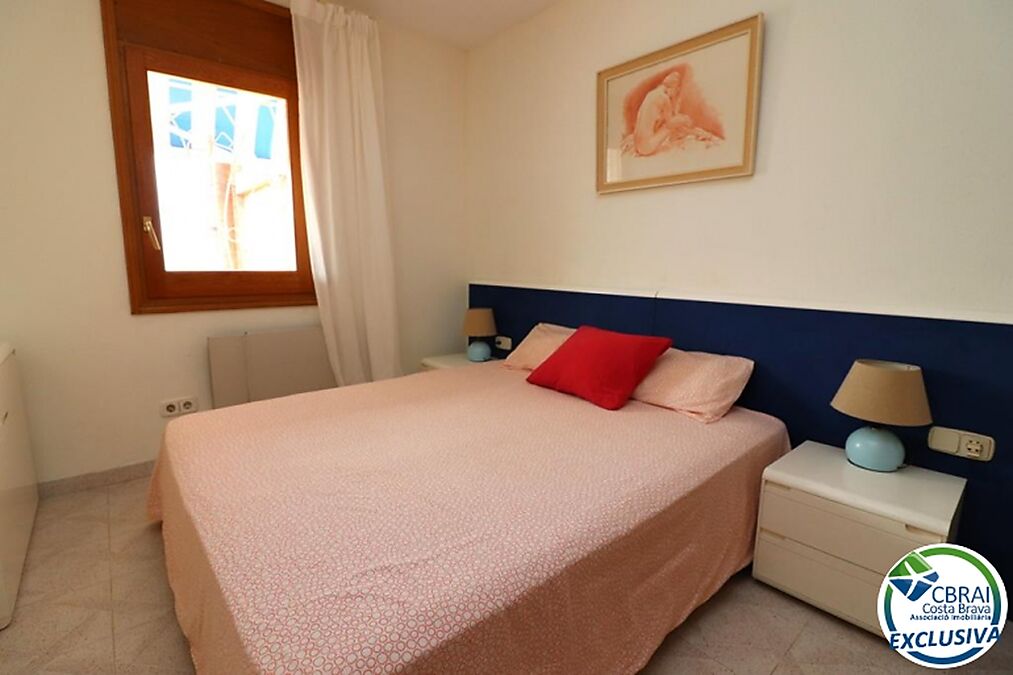 Schöne und geräumige Wohnung mit zwei Schlafzimmern in Strandnähe