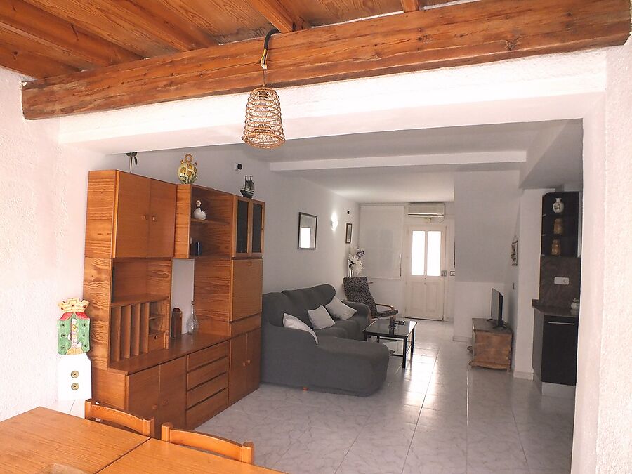 Townhouse with communal pool located in Santa Margarita, Roses.