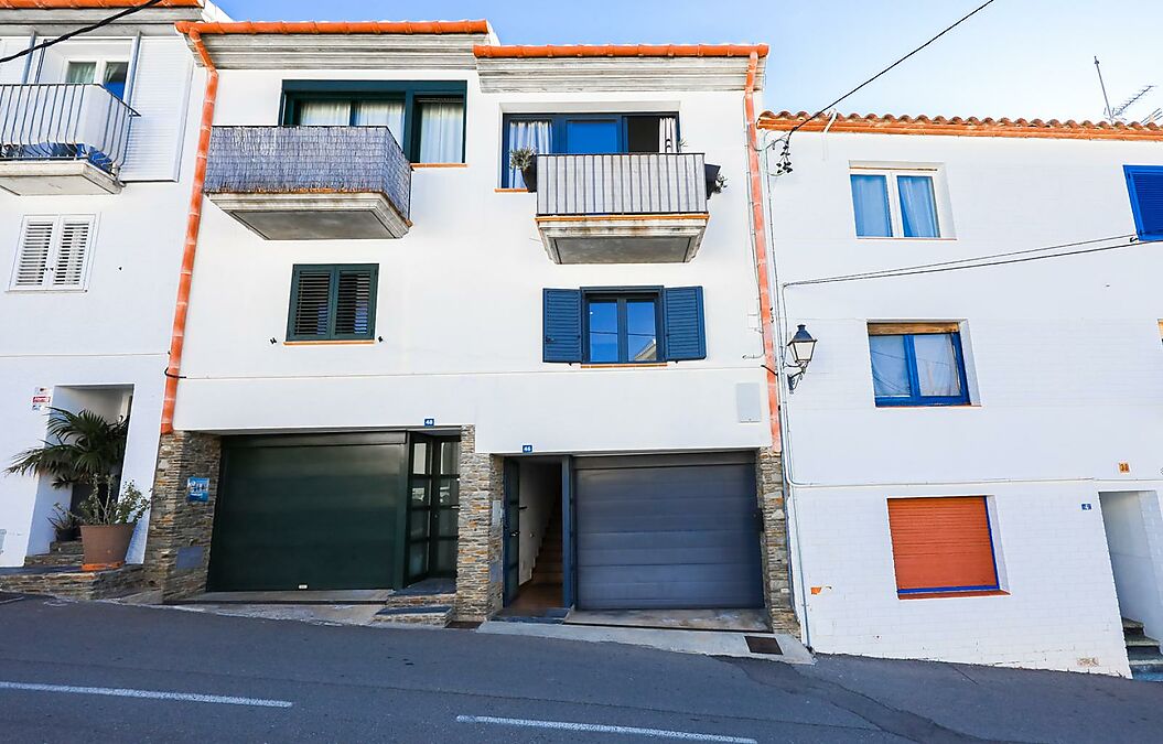 Schönes Haus 200 m von der Playa Grande de Cadaqués entfernt