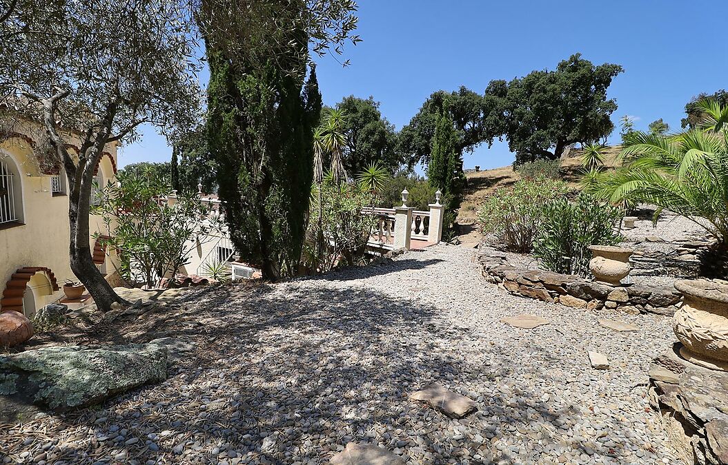 A very special property with character, beautiful views, pool and lots of nature, for sale in Can Isaac, Palau Saverdera.