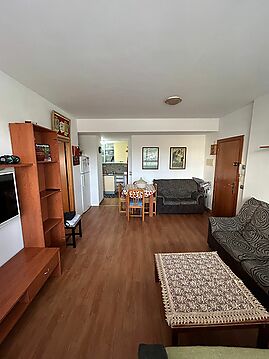 Appartement au rez-de-chaussée à 100 m de la plage d'Empuriabrava.