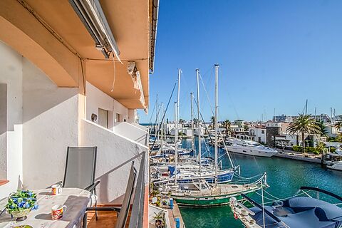 APPARTEMENT EN FACE DE LA MER